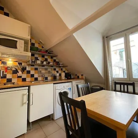 Cosy Place Des Abbesses-sacre-coeur !