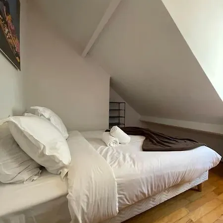 Apartment Cosy Place Des Abbesses-sacre-coeur !