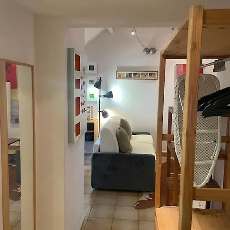 Apartment Cosy Place Des Abbesses-sacre-coeur ! Paris