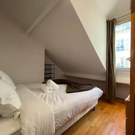 Cosy Place Des Abbesses-sacre-coeur ! Apartment Paris