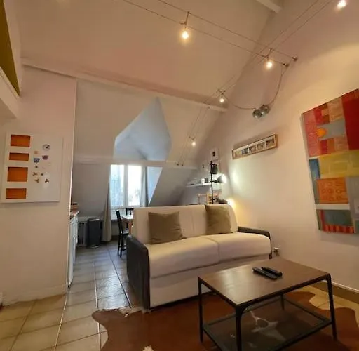 アパート Cosy Place Des Abbesses-sacre-coeur ! パリ