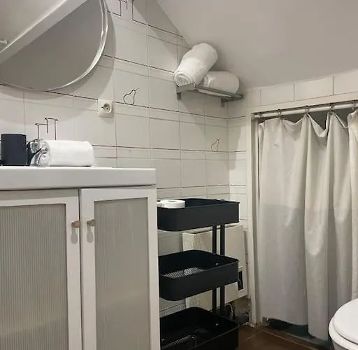 Cosy Place Des Abbesses-sacre-coeur ! * パリ