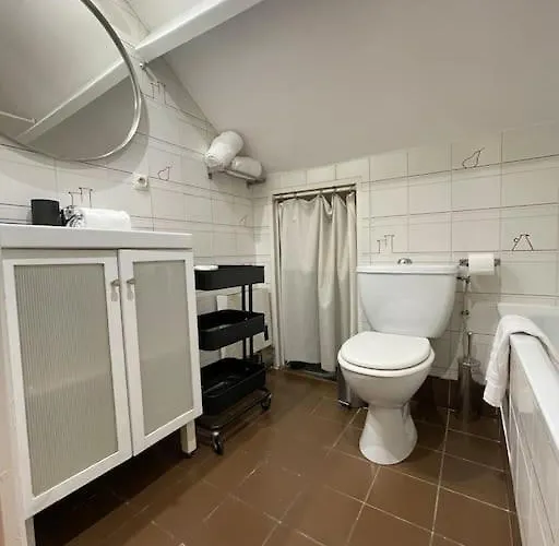アパート Cosy Place Des Abbesses-sacre-coeur ! パリ