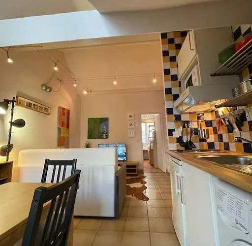 Cosy Place Des Abbesses-sacre-coeur ! アパート
