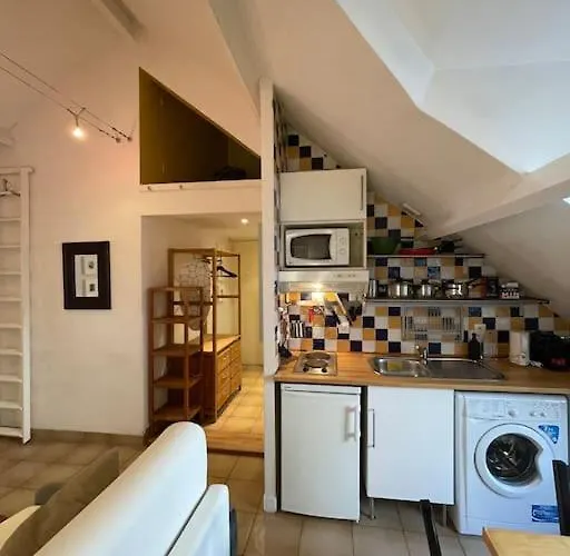 Cosy Place Des Abbesses-sacre-coeur ! アパート *